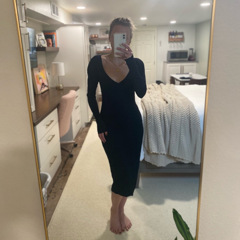 A.L.C. Dafne Puff Shoulder Bodycon Midi Dress